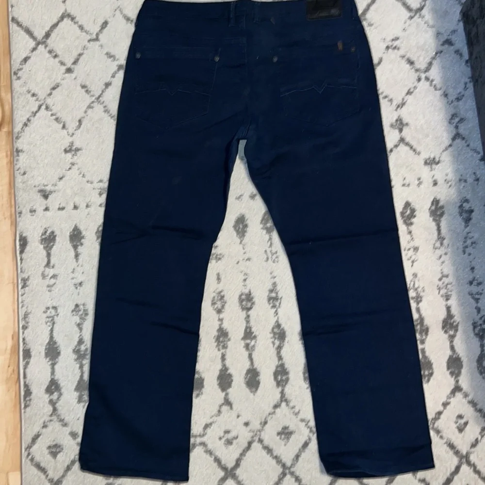 NWOT Buffalo Six-X Straight Stretch Jeans​